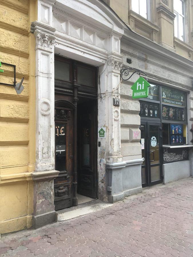 Hi Hostel Lviv Eksteriør billede